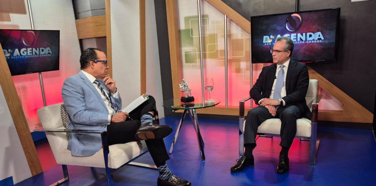 Miguel Collado advierte que la desaceleración del crédito frena el crecimiento y cuestiona cifras de inversión extranjera