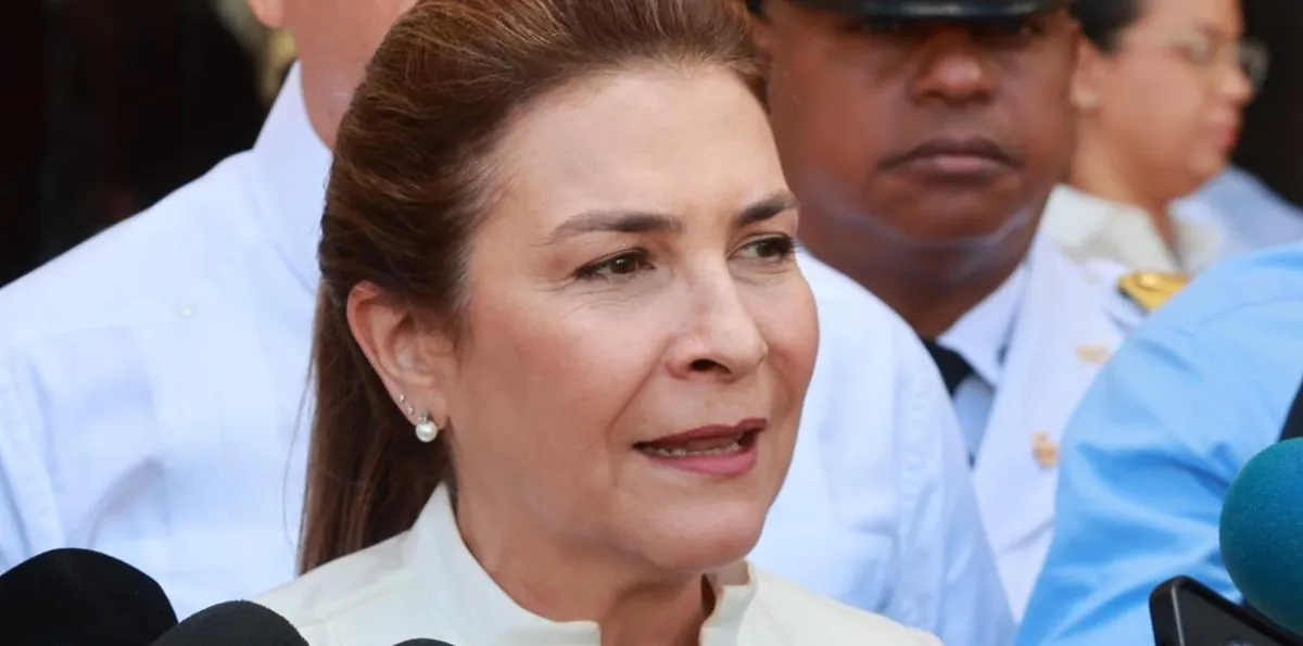 Carolina Mejía admite Santo Domingo crece sin planificación