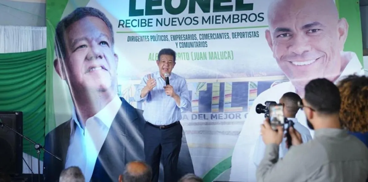 Leonel Fernández cuestiona apagones y alto costo de alimentos