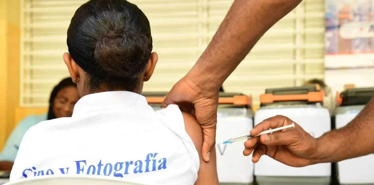 La vacuna nonavalente contra el Virus del Papiloma Humano ya está incorporada al esquema nacional