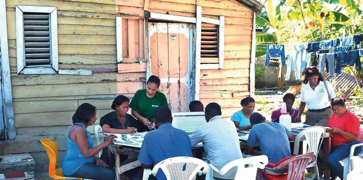 El analfabetismo ha crecido en hogares inscritos en el Siuben