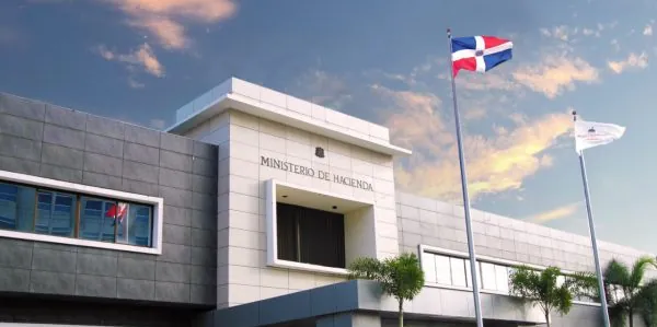 Hacienda paga 1,358 millones pesos a 1,449 policías retirados