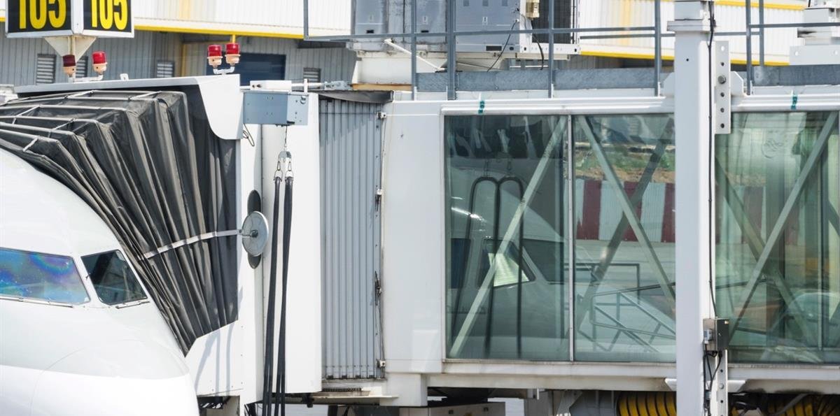 Diálogo sin consecuencias: una oportunidad perdida entre el IDAC y la diáspora aeronáutica dominicana