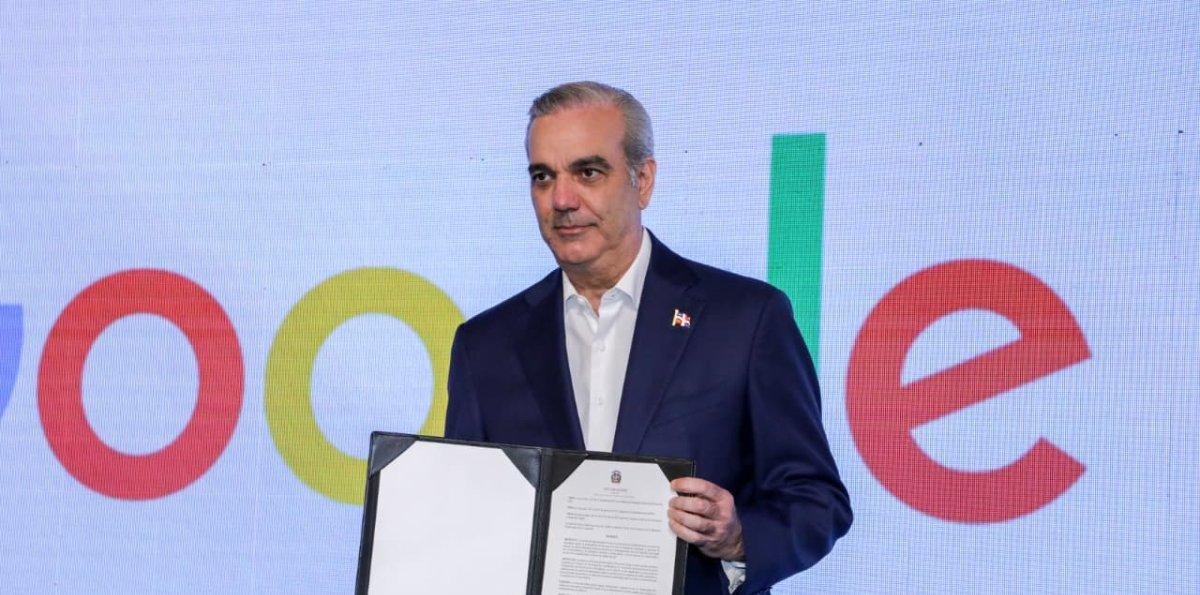 Luis Abinader declara de alta prioridad nacional los puertos de intercambio digital