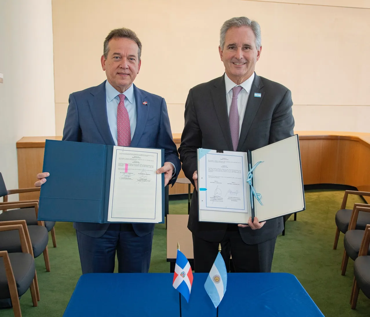 RD y Argentina amplían conectividad aérea