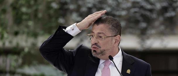 Gobierno de Costa Rica denuncia presunto plan para asesinar al presidente