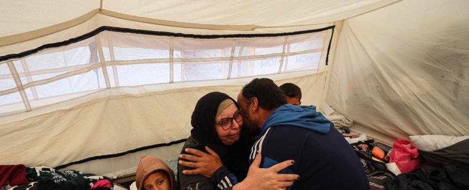 Doce personas llegan a Egipto desde Gaza