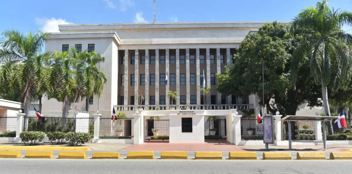 Educación RD inicia proceso de reclamaciones y pagos a maestros