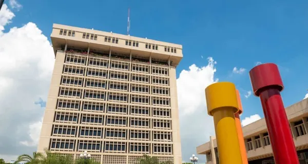 Banco Central reconoce a 279 empleados por años de servicio