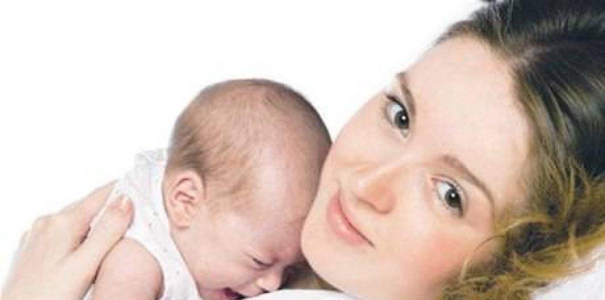 Post parto y caída del cabello: Lo que nadie te cuenta