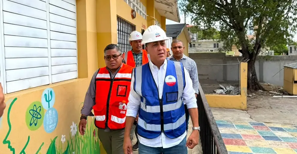 Más del 98% de escuelas funcionan normalmente