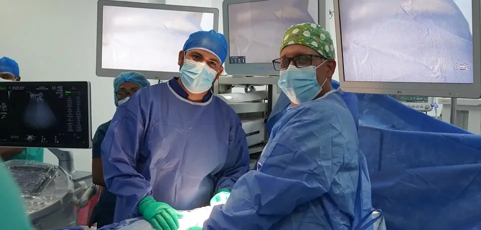 Hospital infantil realiza con éxito cirugías fetales en la RD