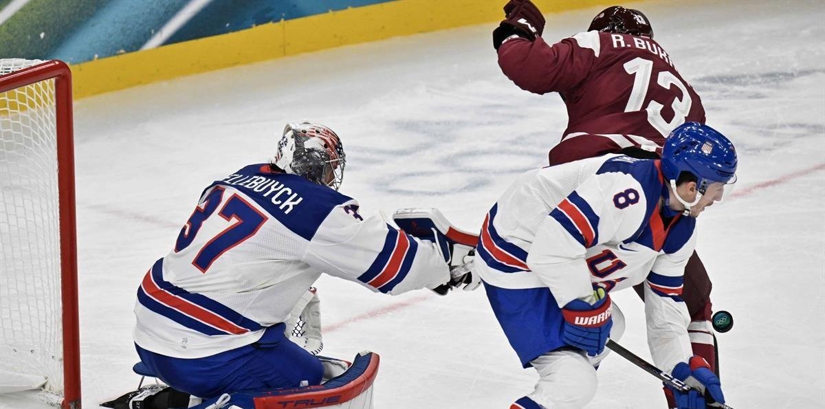 Los favoritos Canadá y EEUU empiezan bien en el torneo olímpico de hockey