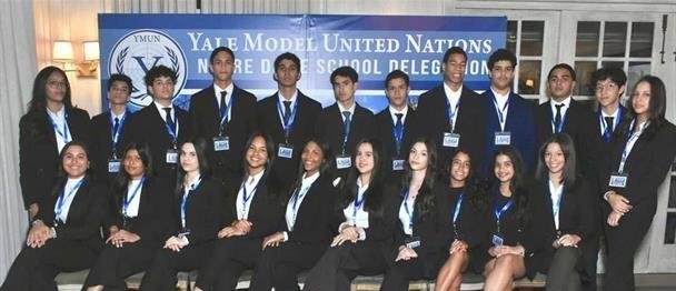 El Notre Dame School presenta delegación que participará en Modelo de Naciones Unidas