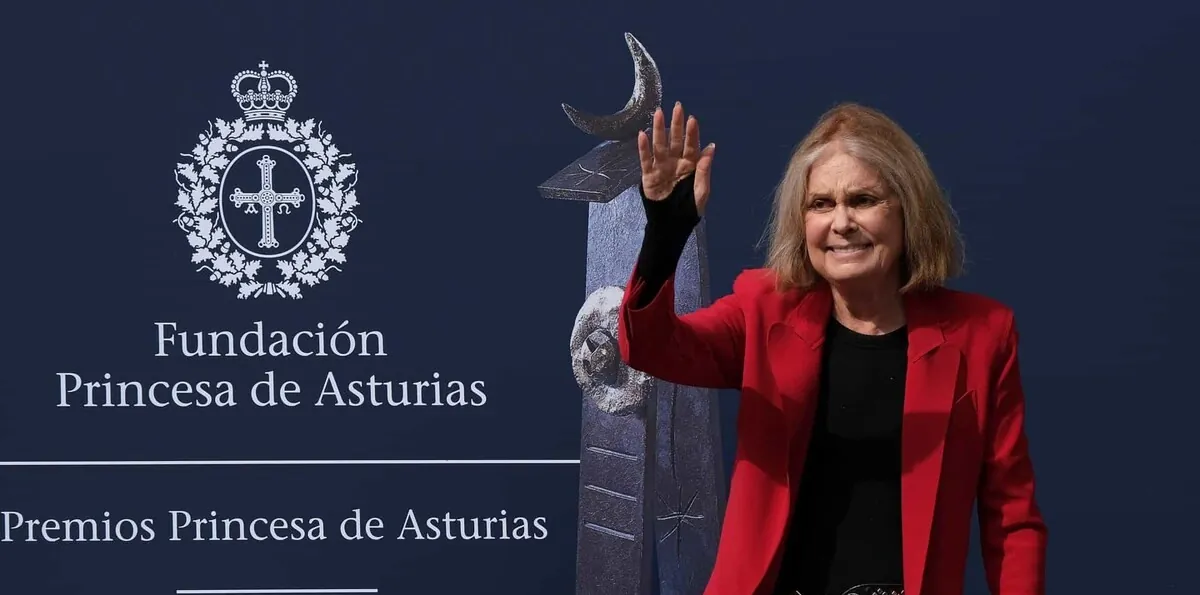 La escritora y activista Gloria Steinem muere en Nueva York
