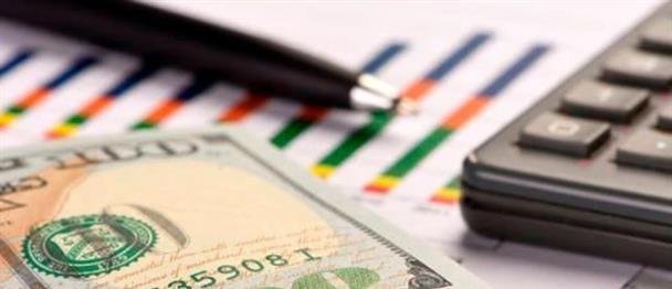 El riesgo país de RD baja, pero menos que en economías comparables