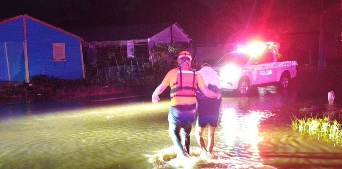 Lluvias dejan 78 casas afectadas y familias evacuadas en María Trinidad Sánchez