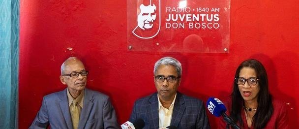 Entidades abogan por becas con compromiso social y mayor formación técnica