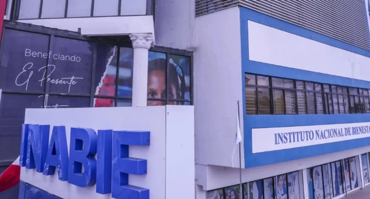 Inabie cancela licitación de gomitas multivitamínicas