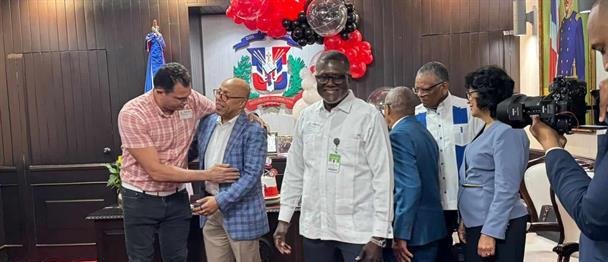 Miembros del PRM dicen sentirse desplazados y respaldan reclamo de Pacheco por exclusión en cambios