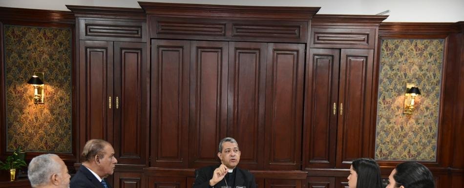 Arzobispo coadjutor lamenta corrupción sea “mal endémico” en RD