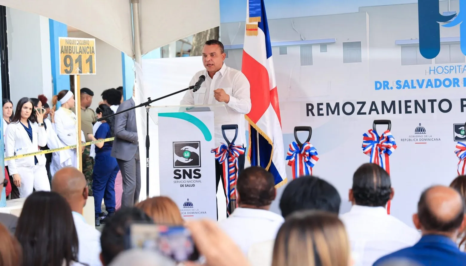 El SNS inicia remozamiento Hospital Salvador B. Gautier