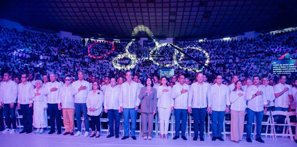 Abinader afirma corruptos traicionan principios del PRM