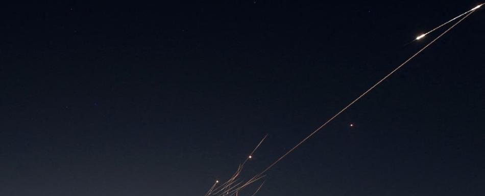 Reino Unido autoriza a Estados Unidos utilizar bases militar para atacar a Irán