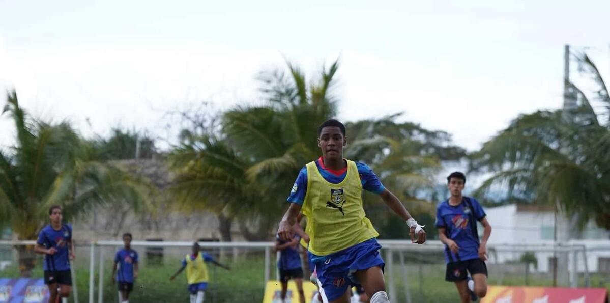 Sagrado Corazón y Continental avanzan a "La Champions"