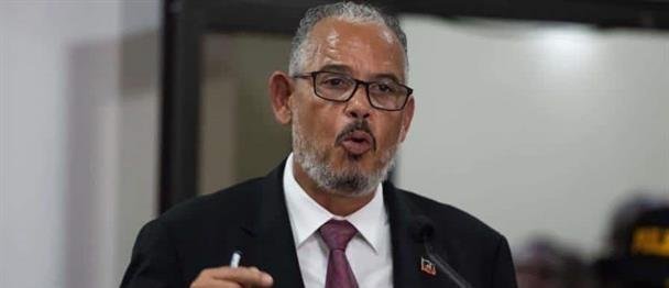 Cinco miembros del Consejo Presidencial de Haití exigen la destitución del primer ministro