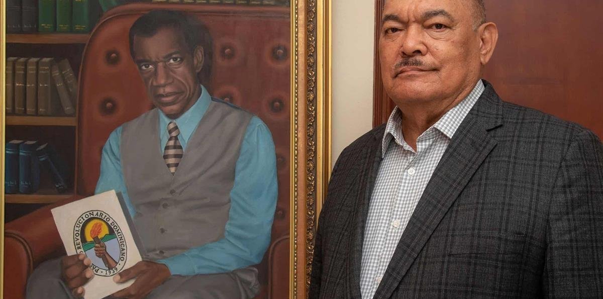 Restos de Ramón Alburquerque serán expuestos este sábado en la Funeraria Jardín Memorial