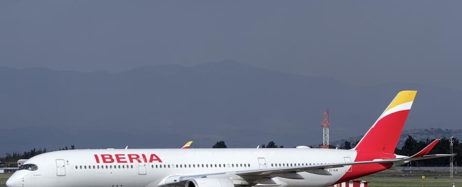 Iberia y Mitur llegan a un acuerdo para aumentar en un 30 % los vuelos a la RD en 2026