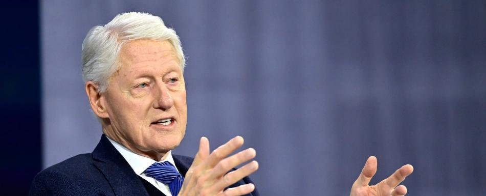 Bill Clinton comienza a declarar ante congresistas sobre sus lazos con Epstein