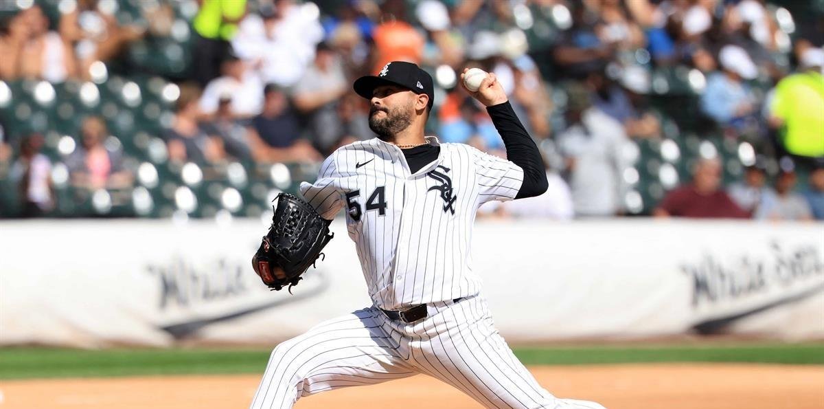 Martín Pérez llega a acuerdo con los Bravos de Atlanta