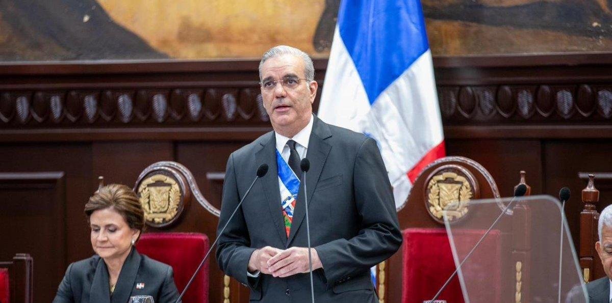 Luis Abinader destaca avance de inclusión financiera con más de 110,000 nuevos créditos formales