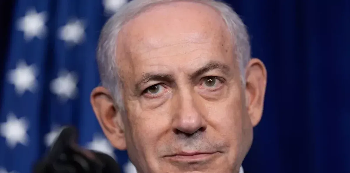 Presidente viaja a Francia y dialogará con Macron