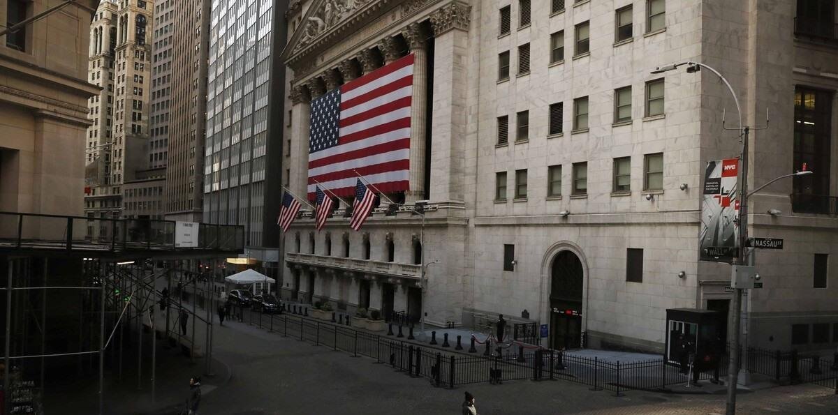 La economía de Estados Unidos crece 2.2 % en 2025