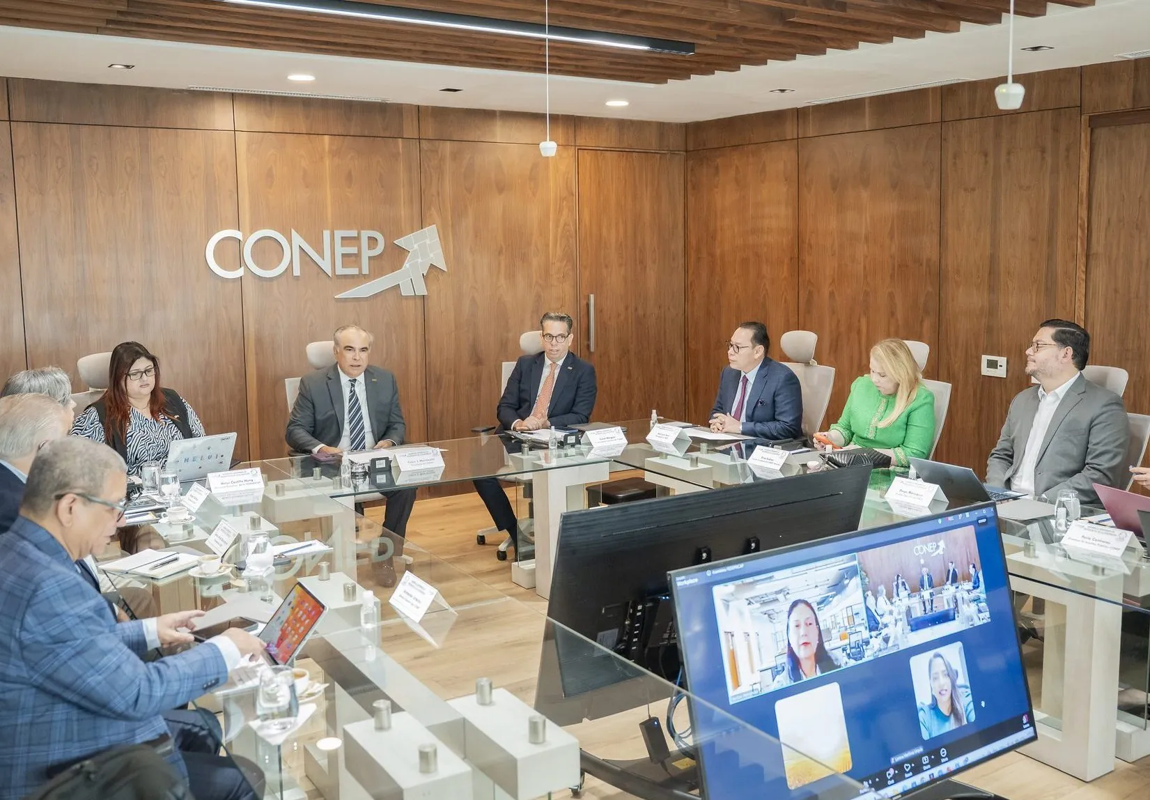 Empresarios de Centroamérica y RD analizan relación con EEUU