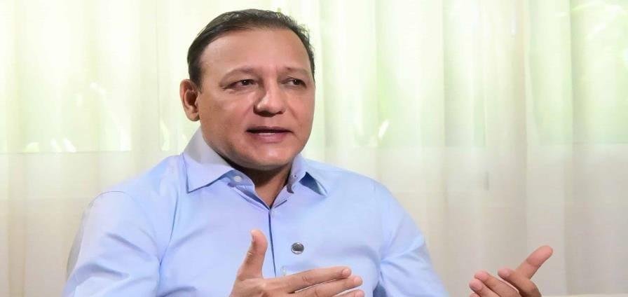 Abel mantiene aspiraciones, pero pide al PLD que no lo incluya en el proceso del domingo