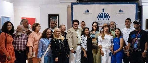 El Colegio Dominicano de Artistas Plásticos inaugura exposición colectiva en Santiago