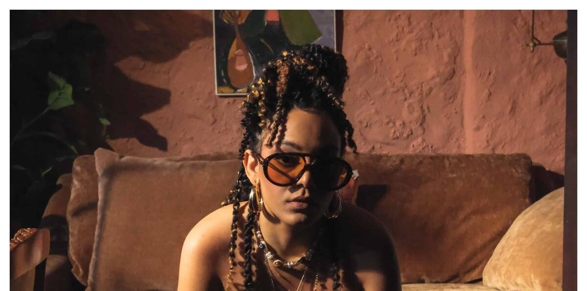 "Aprender a decir no también es amor propio": La Gabi y el poder de "Maldita Guerra"