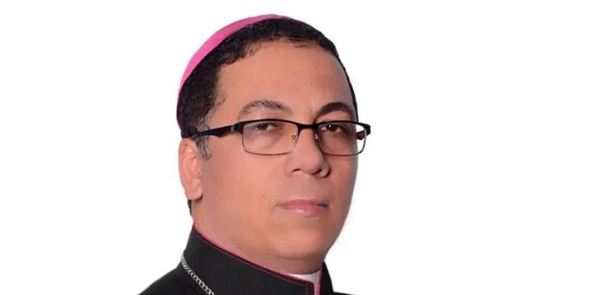 Obispo llama presidente a reabrir mercados de Inespre