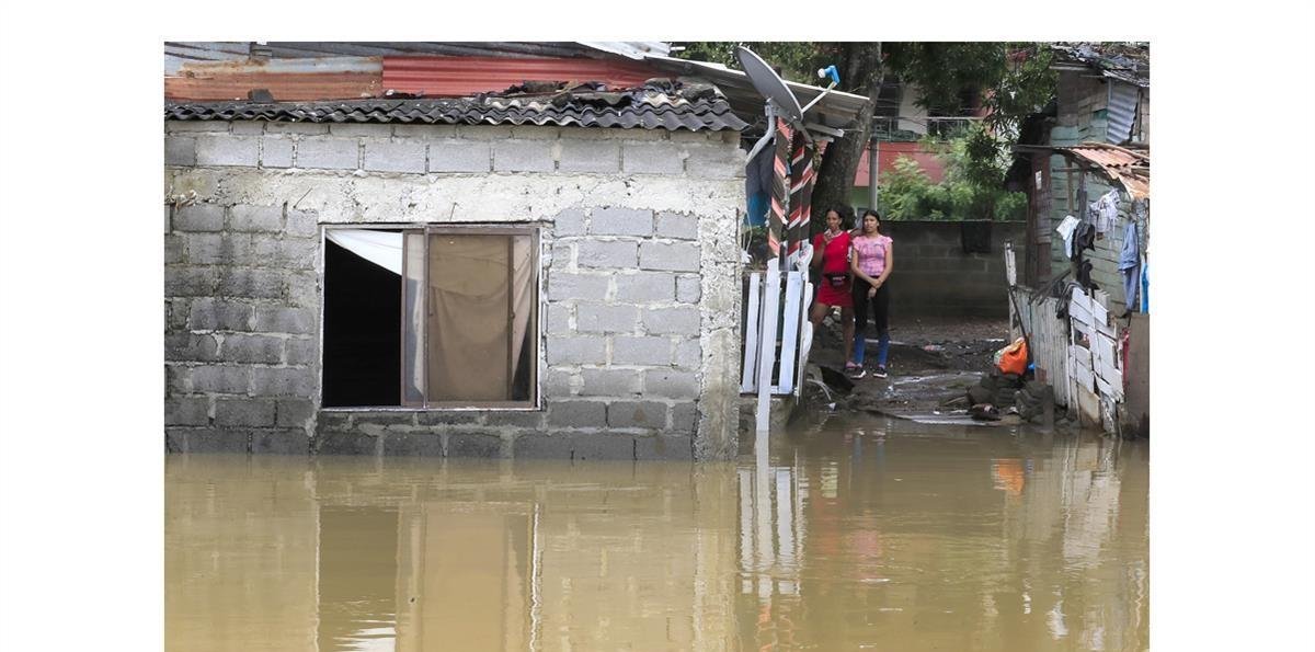 Al menos 13 muertos por intensas lluvias en Colombia