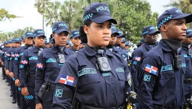 Senado aprueba reforma afecta salarios y ascensos policiales