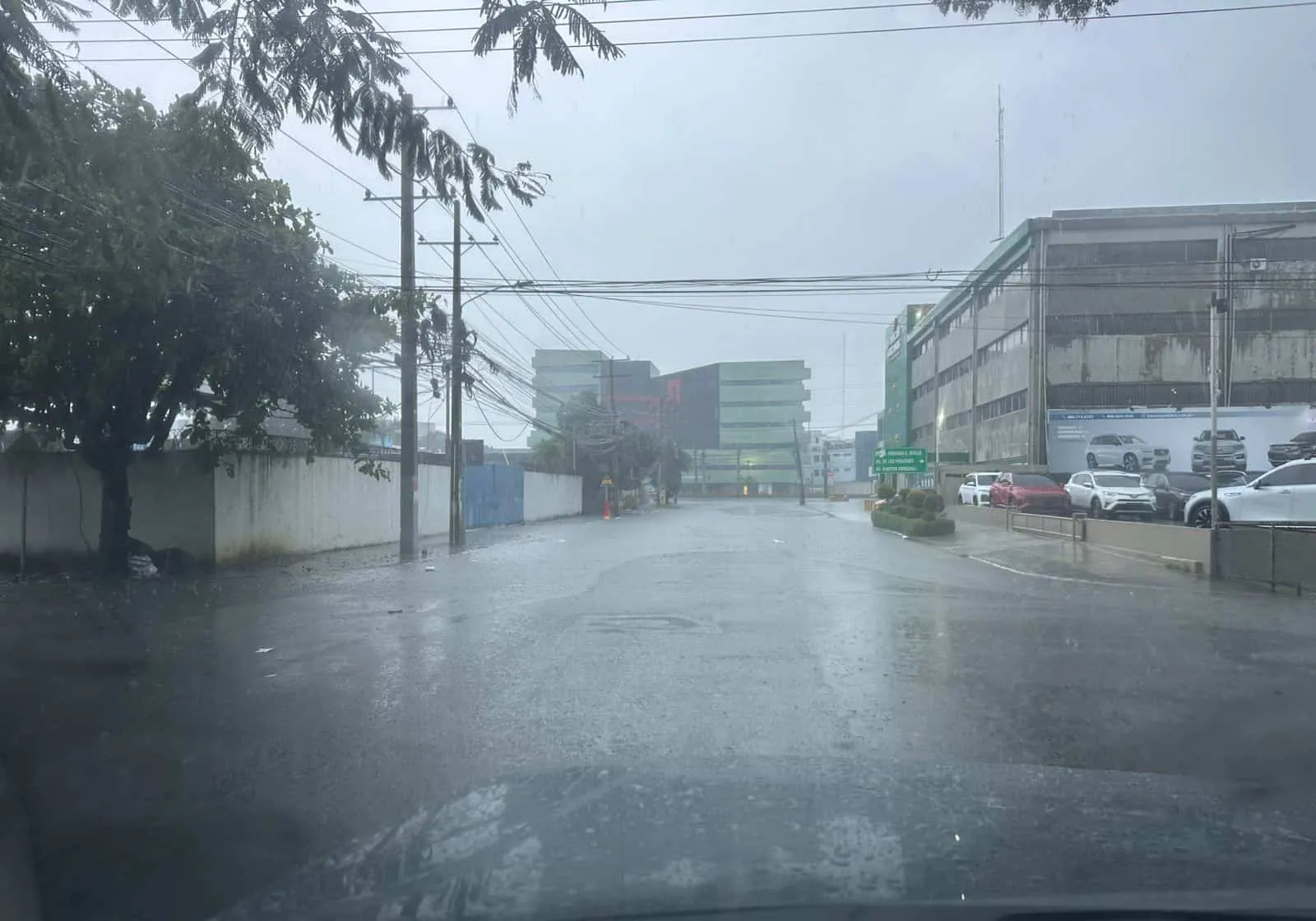 INDOMET pronostica lluvias matutinas y advierte oleaje peligroso en las costas