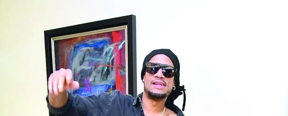 Vakeró desecha medallas de Premios Soberano: “No todo lo que brilla es transparencia”