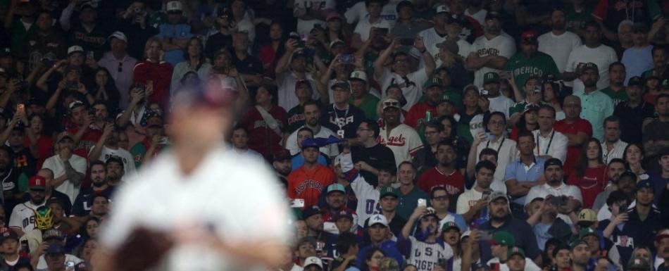 Los latinos, dueños de la fiesta en el Clásico Mundial de Béisbol Houston, Estados Unidos