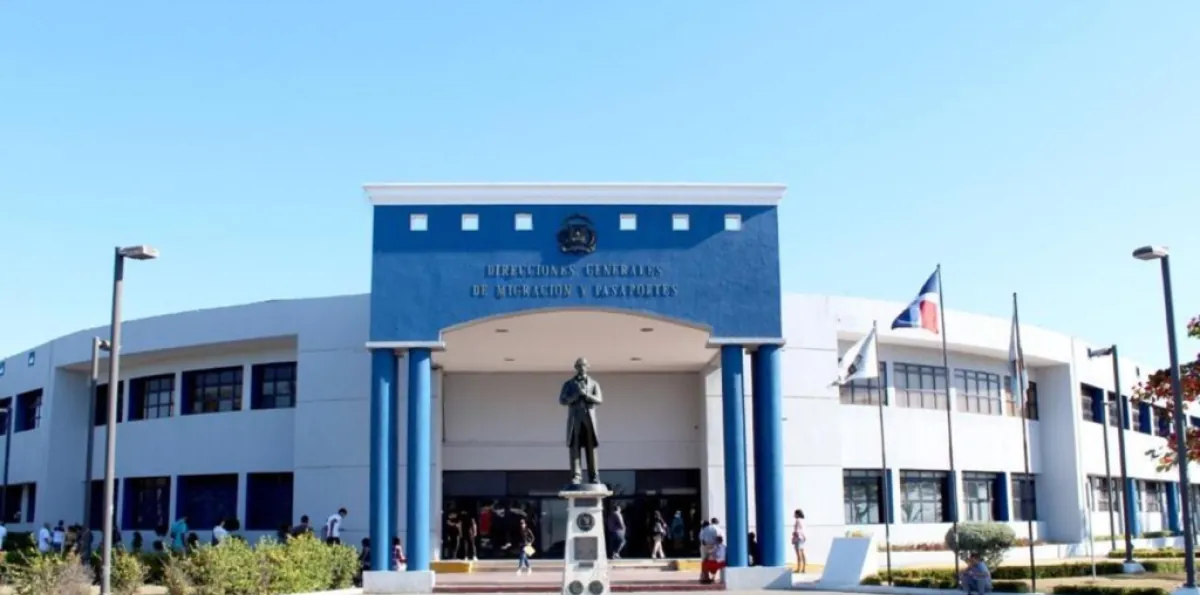 Los nuevos requisitos de permiso para trabajo a extranjeros en República Dominicana