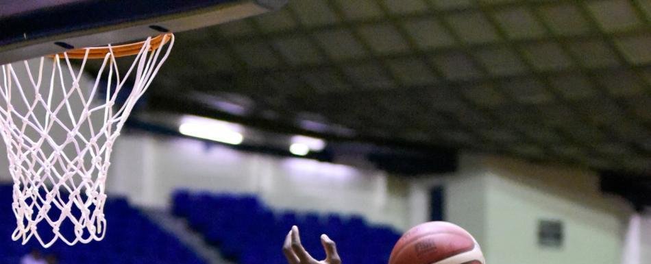 Egbuta lidera el triunfo de Cupes sobre GUG en el superior de Santiago