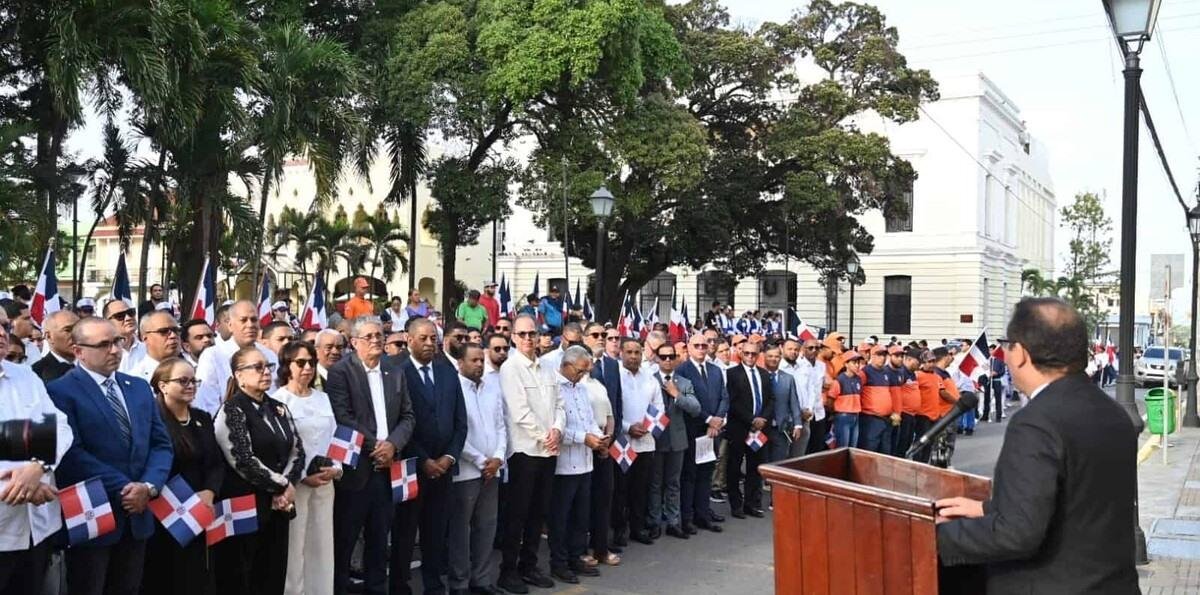 Autoridades de Santiago conmemoran 182 aniversario de la Independencia Nacional con diversos actos